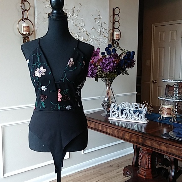 NWT Fashion Nova Don't Think Twice Black/Combo Bodysuit. Size M - Picture 6 of 17